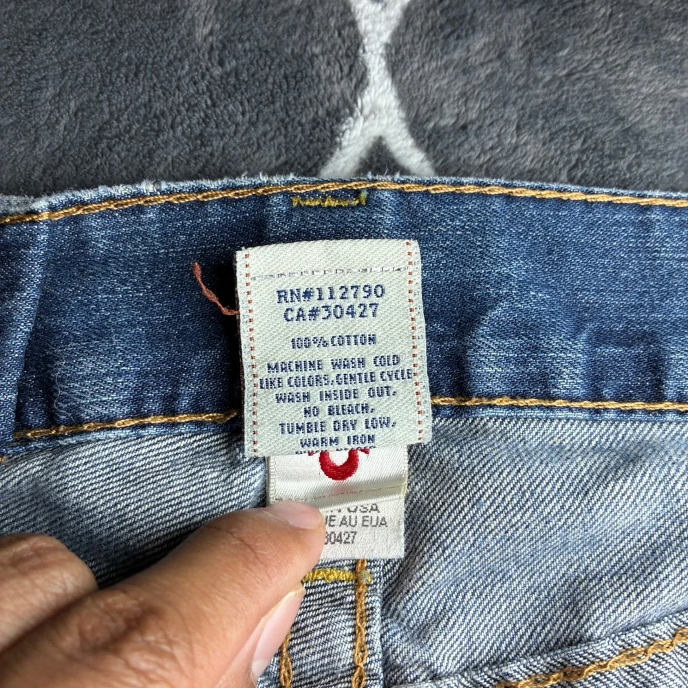 True Religion Mens Denim Shorts Blue Size 34 Made in USA Joey Cut 601471 Stitch